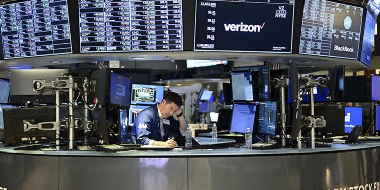 New York Borsası Yükselişle Başladı