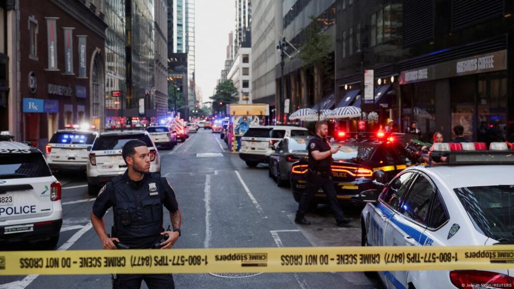 New York’taki finans merkezinde silahlı saldırı: 5 ölü