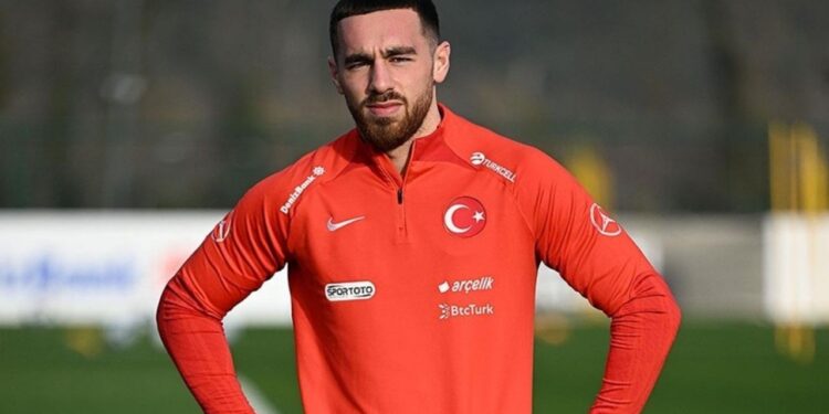 Orkun Kökçü İstanbul Yolcusu! Beşiktaş Transferi KAP’a Bildirdi