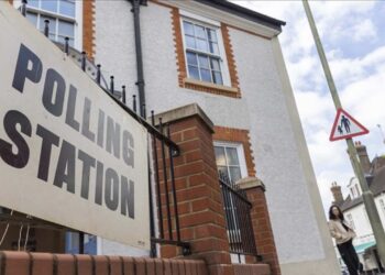 Oy Kullanma Yaşı 16'ya Düşürülecek