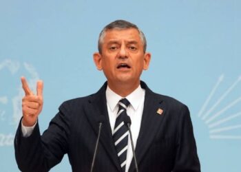 Özel: Nitelikli çoğunluk olursa CHP komisyonda yer alır