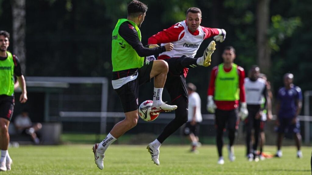 Samsunspor, Yeni Sezon İçin Hollanda'da Çalışıyor
