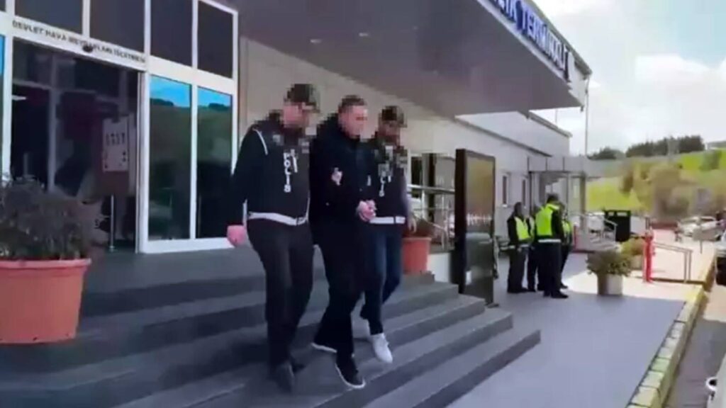 Sarallar'a "kara para aklama" suçundan iddianame