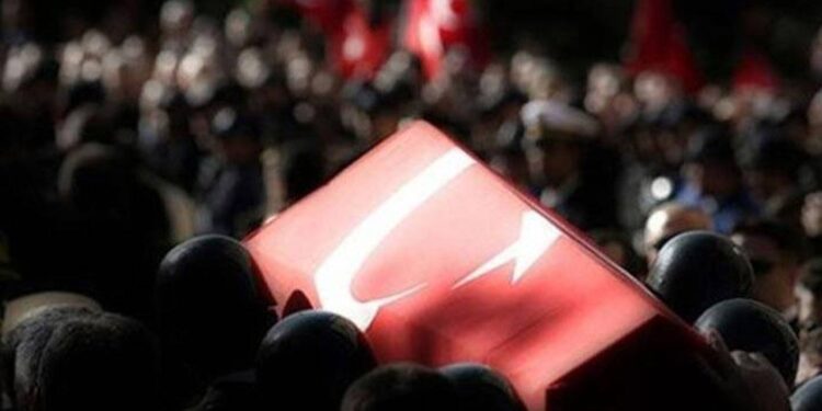 Şehit üsteğmenin cenazesini arayan 19 asker mağarada metan gazına maruz kaldı, 5 asker şehit oldu