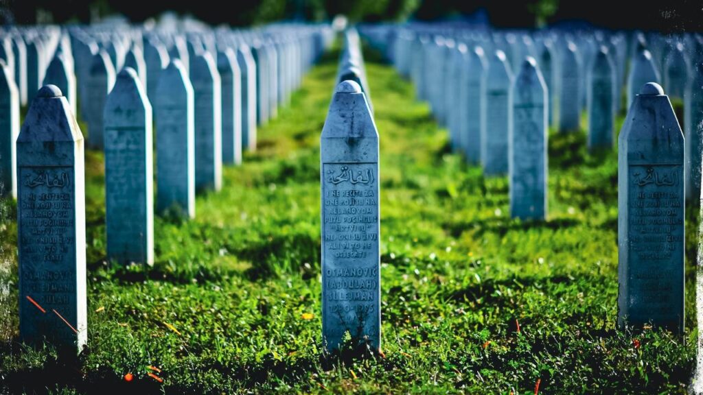 Srebrenitsa Katliamı’nın 30. Yıl Dönümünde Çarpıcı Mesaj: 'Aileler Sadece Travmalarla Mücadele Etmiyor...'