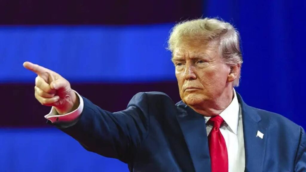 Trump, Biden'a 'Aptal' Dedi, Yeni Kararını Duyurdu: '1 Ağustos'tan İtibaren...'