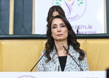 Tülay Hatimoğulları’ndan Karalar’ın tutuklanmasına tepki: Gölge düşürüyor