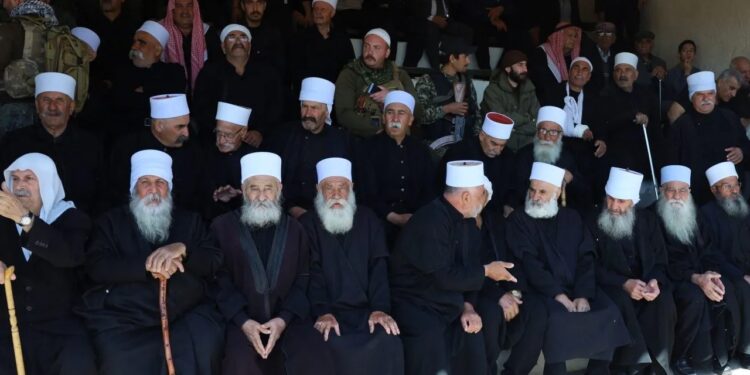 Tüm Dünya Dürzileri Konuşuyor: Orta Doğu'nun En Kapalı Topluluğu... Oruç ve Namaz Yok Ama Müslümanlar mı?