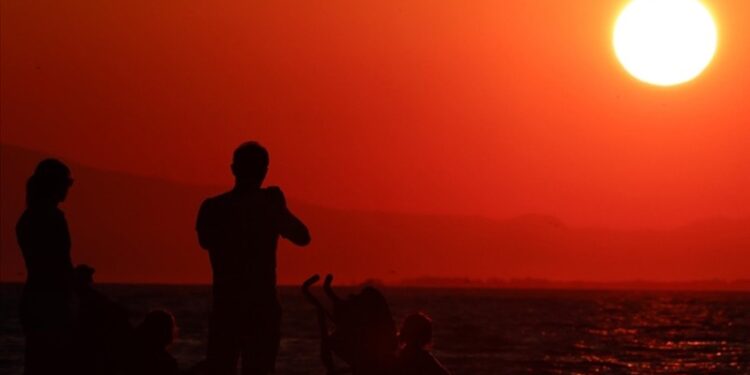 Türkiye, hafta boyunca "tropikal gece"nin etkisinde olacak!