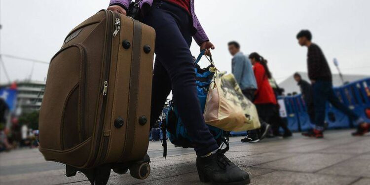 Türkiye'de 2024 yılında 2 milyon 682 bin 673 kişi iller arasında göç etti