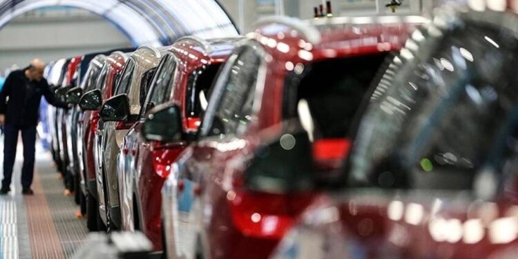 Türkiye’nin En Ucuz Otomobiline Zam Geldi! Yeni Fiyatı Dudak Uçuklattı