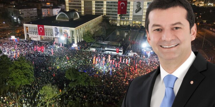 Zafer Partisi'nde Üst Düzey 'Saraçhane' İstifası