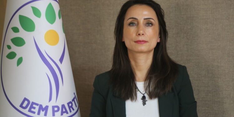 ‘Yerel yönetimlerin yangınlara müdahalesinde yetkisi artırılmalı’