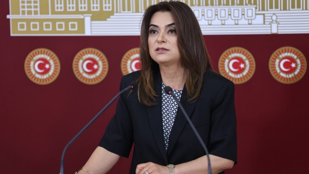 ‘Komisyonun şeffaf olması, toplumun bilgilendirilmesi önemli’