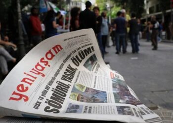 Gazete dağıtımcısına tehdit ve ajanlık teklifi