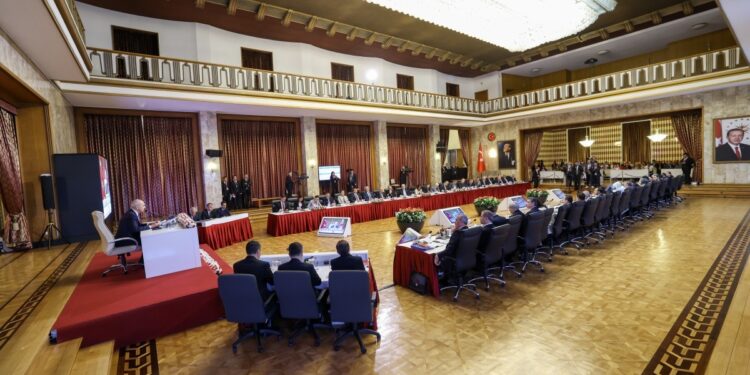 Geçmez: Herkes dinlenmeli, süreç hukuki zemine oturtulmalı