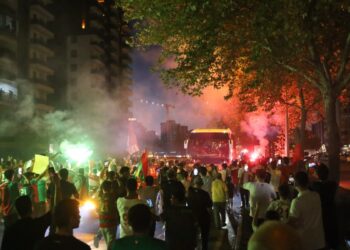 Halk Amedspor’u LED ekrandan izleyecek: İşte taraftar, işte şampiyon