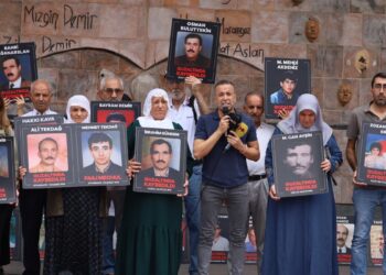 Kayıp yakınlarından 4 kentte adalet talebiyle eylem