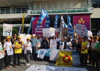 KESK: Gerçek bir toplu sözleşme için grev hakkı tanınmalıdır