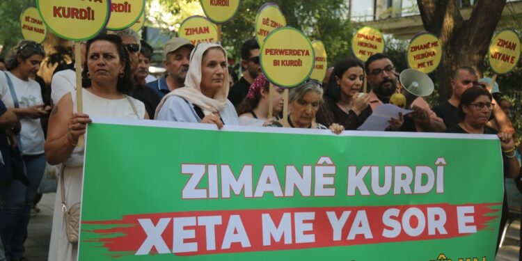 İzmir Valiliği ve belediyesine Avesta Dil ve Kültür Derneği çağrısı