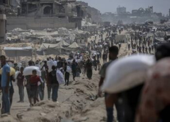 Gazze’de son 24 saate 3’ü çocuk 8 kişi açlıktan öldü