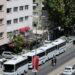 Saraya yürümek isteyen memurlara polis engeli