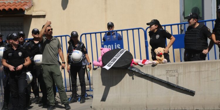 KESK’ten Gazze protestosu: Katil İsrail Filistin’den defol