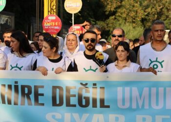 ‘Özel savaş politikalarıyla madde bağımlılık yaşı 9’a düştü’