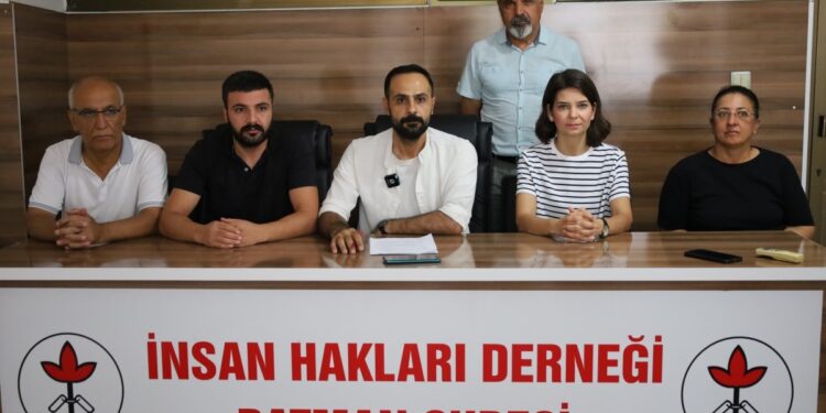İHD: Êlih’te tutsakların yaşam ve sağlık hakkı ihlal ediliyor