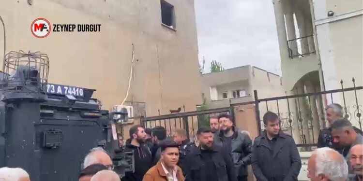 Polisler taziyeyi engellemişti: Bakanlıktan ‘aile isteğiyle çıktı’ iddiası