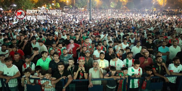 Taraftar cezalara karşı Amedspor’un yanında