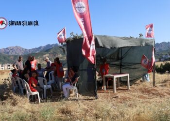 Peri Tekstil işçileri: Haklarımızı alan kadar direneceğiz