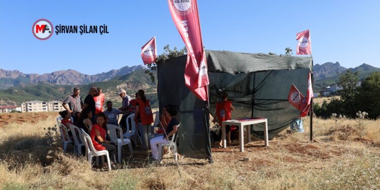 Peri Tekstil işçileri: Haklarımızı alan kadar direneceğiz