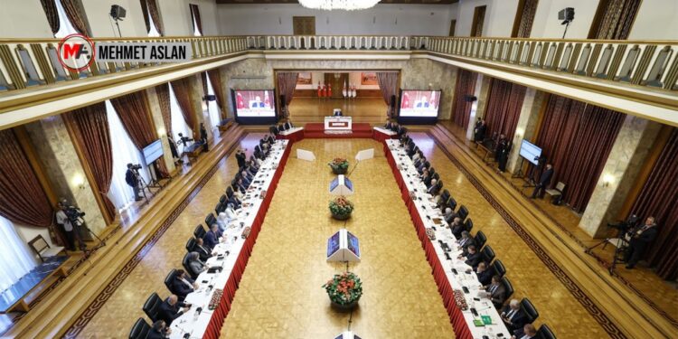 DEM Parti’nin önerisiyle komisyona üç yeni isim seçilecek