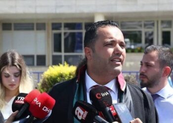 Av. Rezan Epözdemir gözaltına alındı