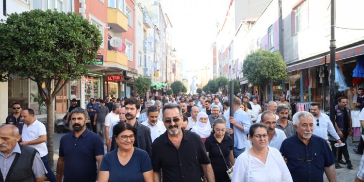 İstanbul’da yürüyüş: Uyuşturucuya karşı örgütlenelim