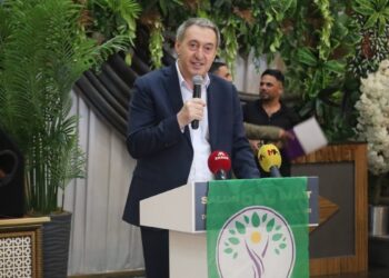 Bakırhan: Kürt halkının hafızasını dengbêjler korudu