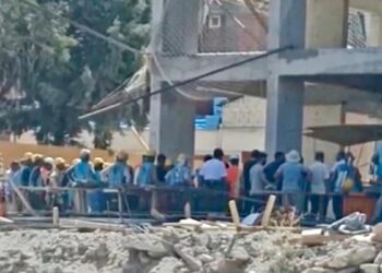 TOKİ inşaatının 6’ncı katından düşen işçi yaralandı