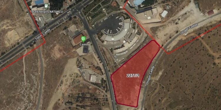 22 taşınmazı satan kayyıma dava