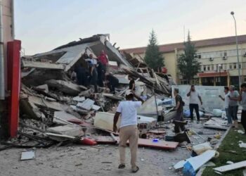 Yerlikaya: Depremde 29 kişi yaralandı