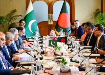 Bangladeş ve Pakistan ilişkileri normalleştirme kararı aldı