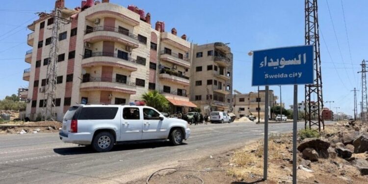 Süveyda’da rehineler karşılıklı olarak serbest bırakıldı