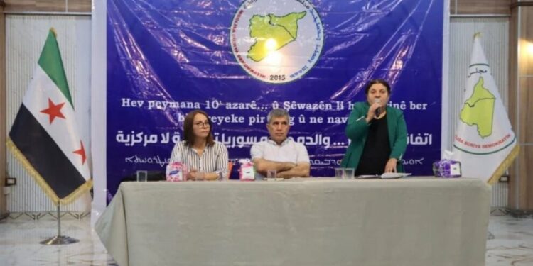 Qamişlo’da ‘Adem-i Merkeziyetçi Bir Suriye’ye Doğru’ paneli