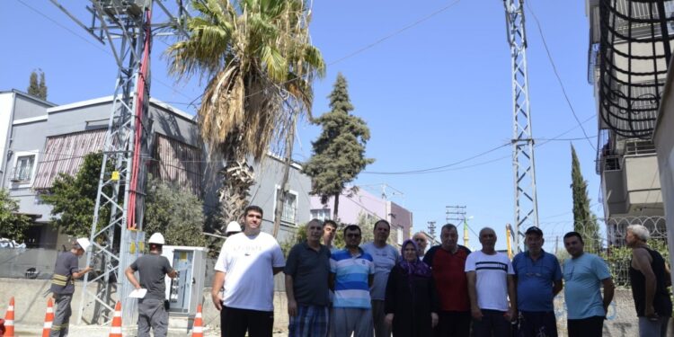 Adana’nın iki mahallesi günlerdir elektriksiz