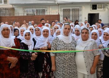 Mersin’de Barış Anneleri Derneği açıldı