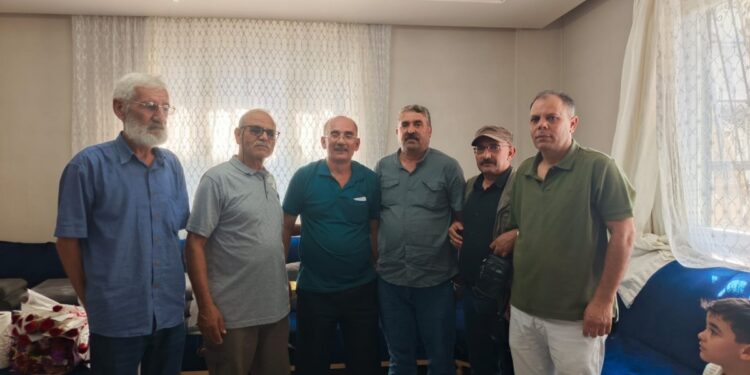 33 yılın ardından memleketinde: Ülkenin demokrasiye ihtiyacı var