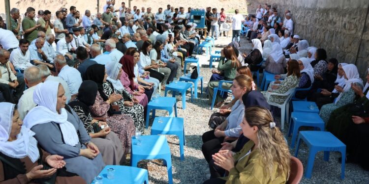 Adem Gök’ün taziyesine kitlesel ziyaret