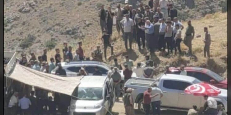 Qileban’da köylülerden madene karşı nöbet