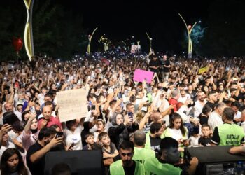 On binler şölenlerde bir araya geldi: Devlet de bir an önce adım atsın