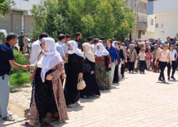 Berivan Demir’in taziyesine kitlesel ziyaret
